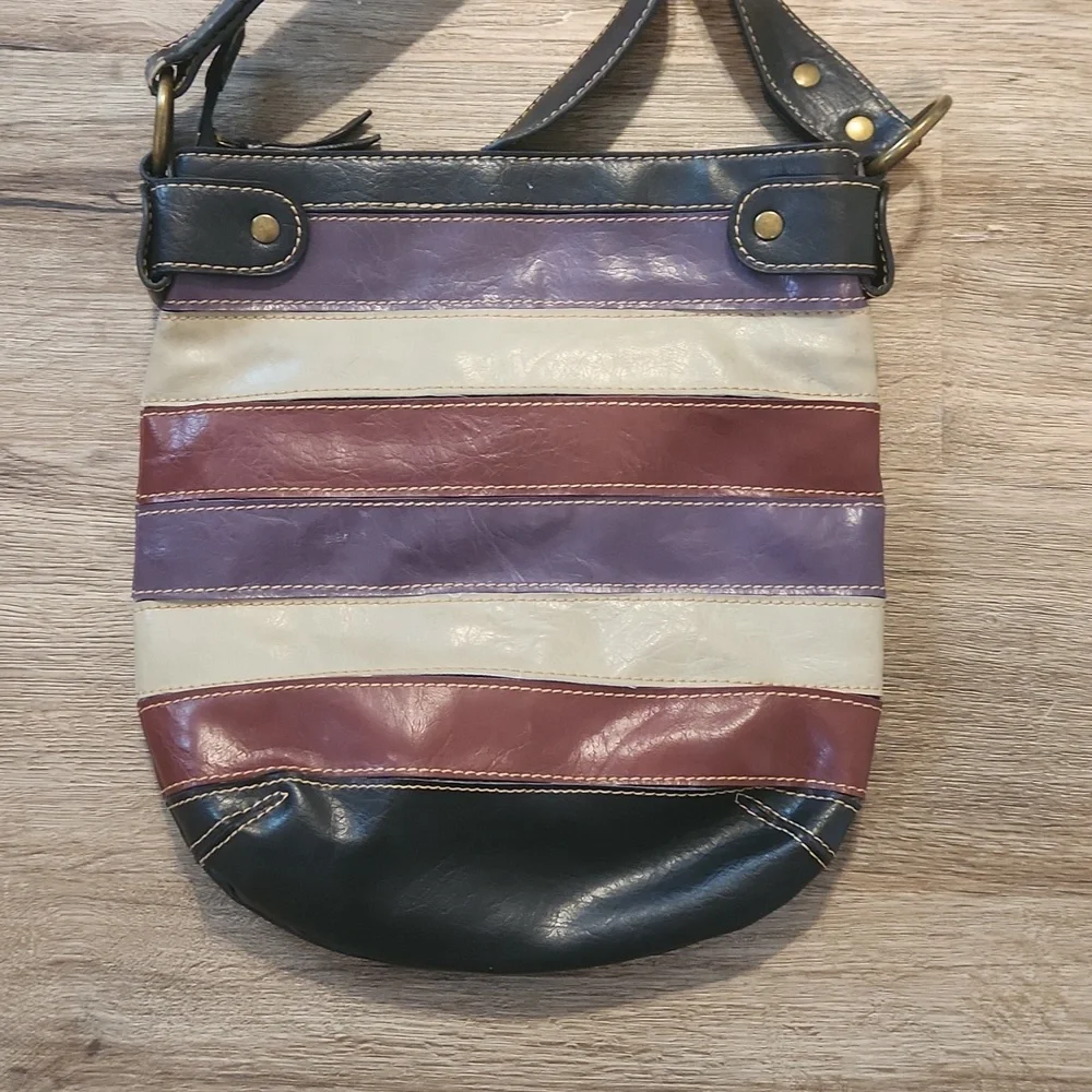 Axcess by Liz Claiborne Purse/Crossbody - Picture 5 of 9